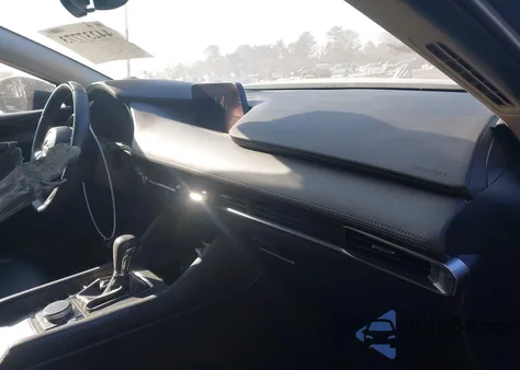 2020 Mazda Mazda3 Select Package из США, поврежденный, VIN JM1BPACL0L1166596